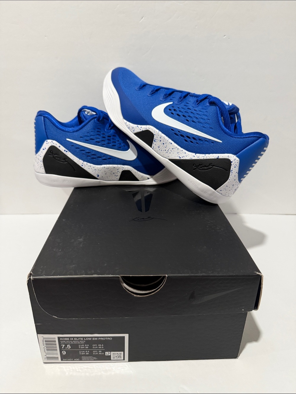 Kobe 9 Elite Low EM Protro ‘Game Royal' Sz: 7.5 / 11.5 (IH1401-400)
